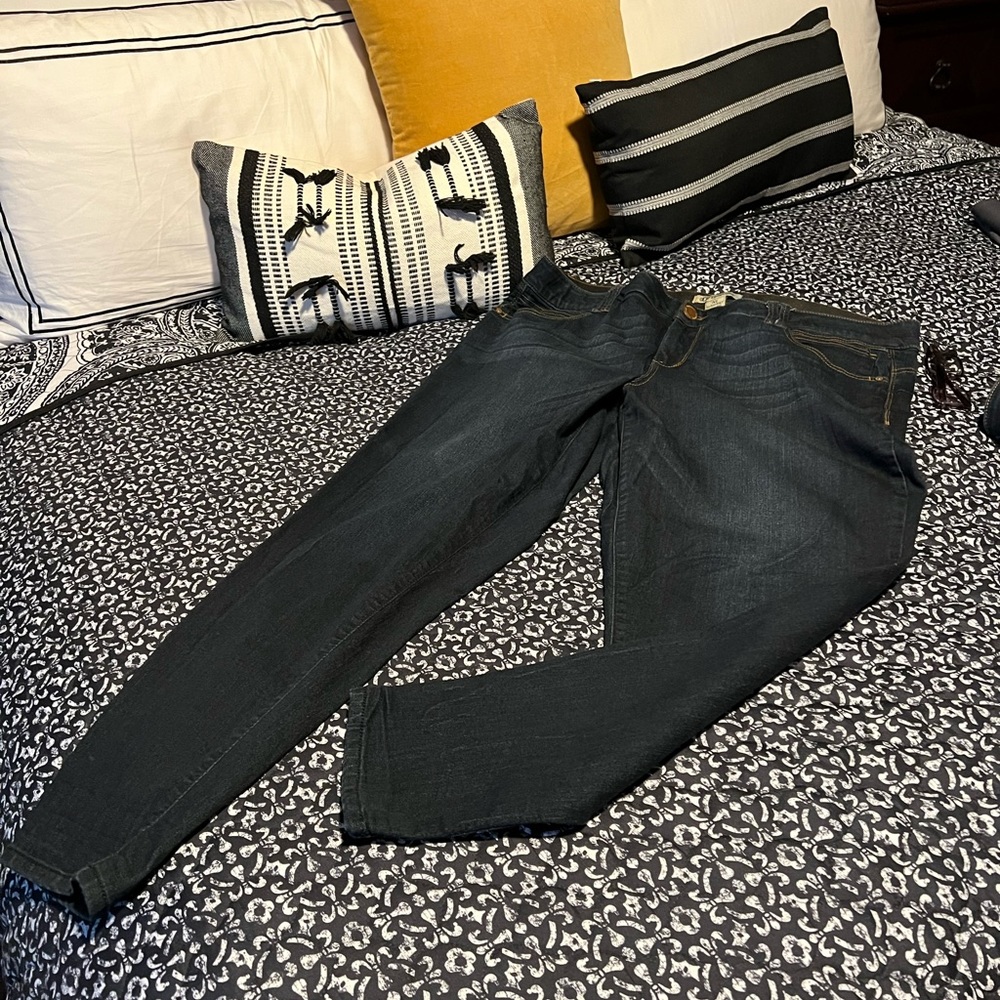 Democracy 22W jeans